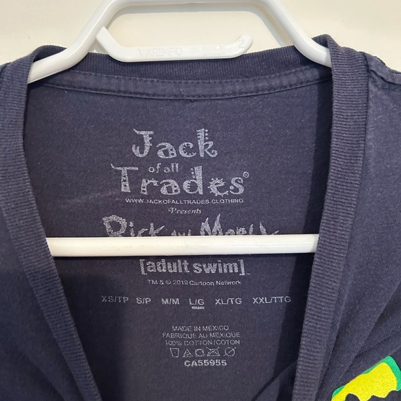 Jack of All Trades Pickle Rick T-Shirt - Picture 2 of 4